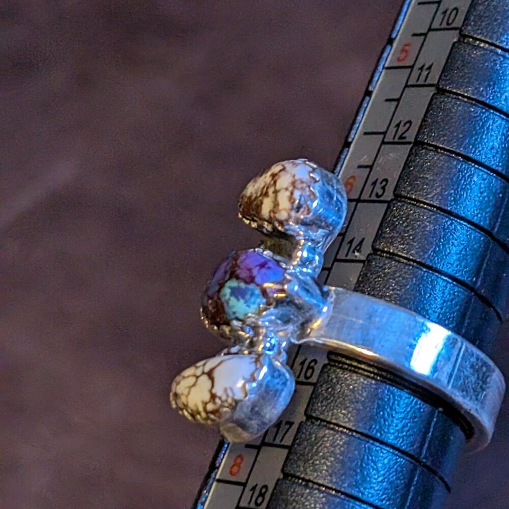 💜 Sterling Silver Triple-Stone Ring – Size 9 – Artisan Styl - Picture 5 of 8